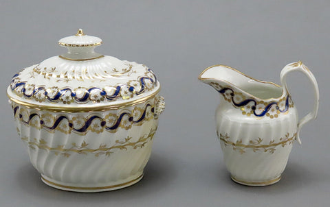 Fine English Staffordshire New Hall Cobalt Blue Gilt Creamer and Covered Sugar