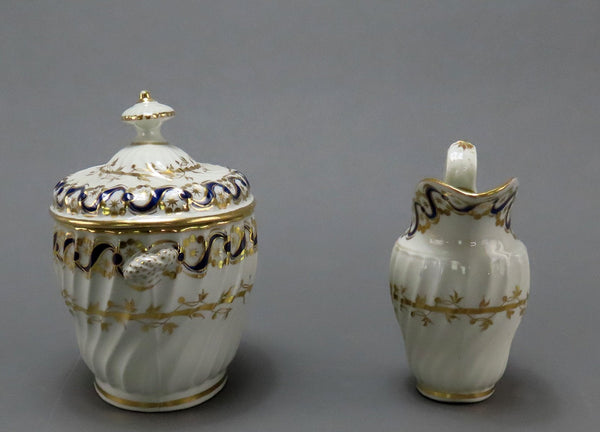 Fine English Staffordshire New Hall Cobalt Blue Gilt Creamer and Covered Sugar