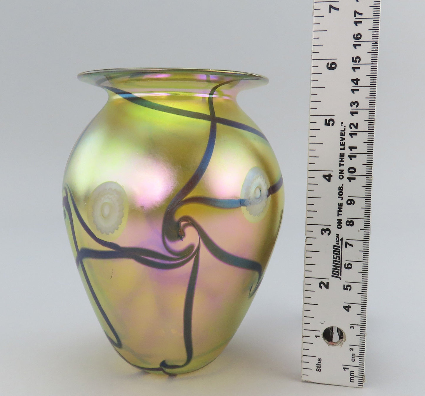 Artisan Iridescent Hand Blown Glass Vase 1999 Gold w/ Cane Swirls