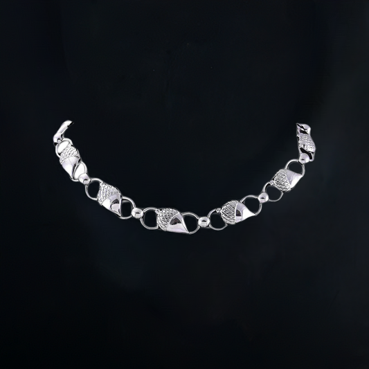 Excellent Vintage Sterling Silver Danecraft Collar-Style Necklace w/ Acorn Motif