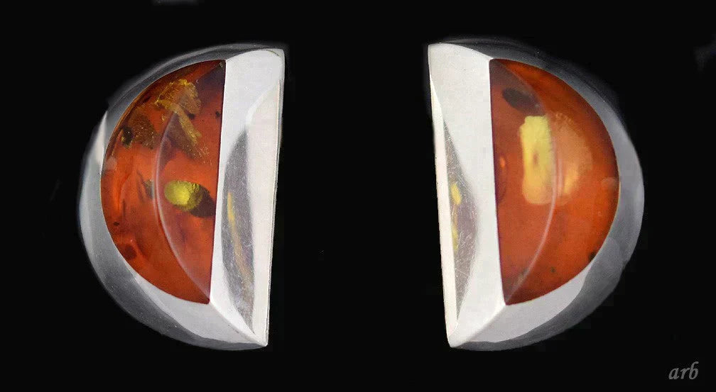 Lovely Pair of Vintage Sterling Silver Genuine Amber Stone Poland Clip Earrings