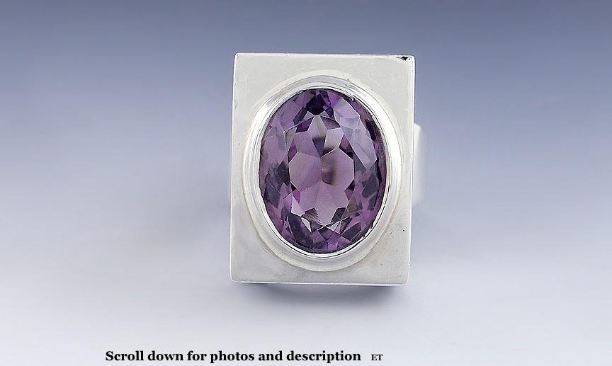 Stylish Sterling Silver Oval Cut Amethyst Statement Rectangular Modernist Ring