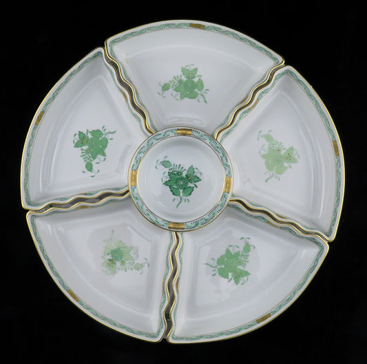Herend Chinese Bouquet Green Handpainted Bone China Porcelain Hors D'Oeuvre Dish