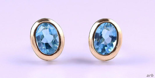 Gorgeous and Stylish Pair of Bright Blue Topaz 14k Gold Pierced Earrings