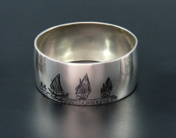 Charming Middle Eastern Silver Napkin Ring Engraved "Art" Enamel Painted Scenes