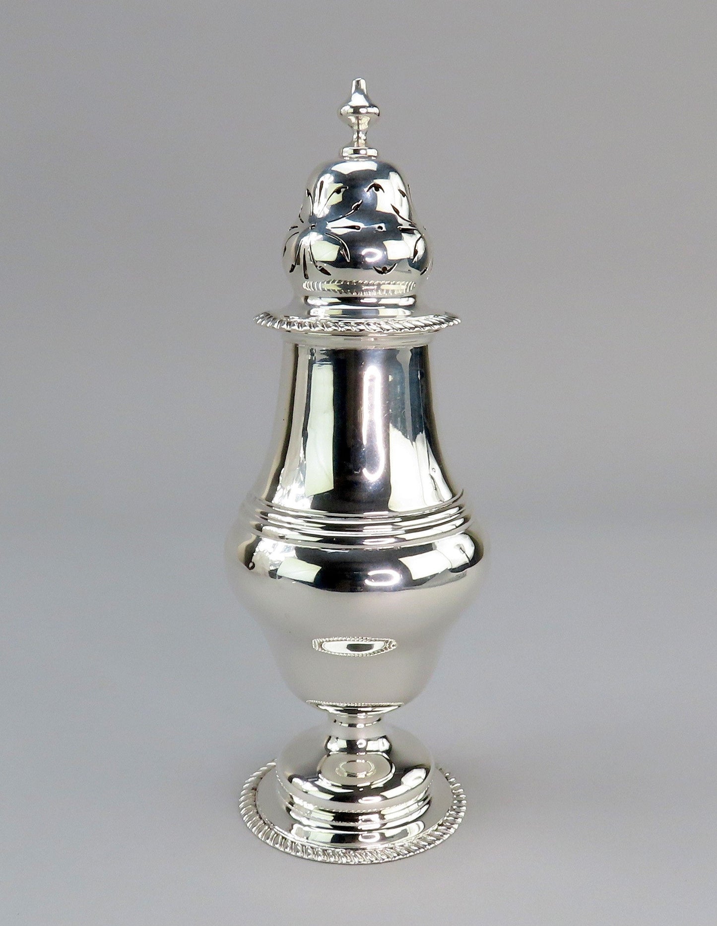 Superb 1909 English Sterling Silver Gadrooned Caster Shaker Muffineer 8.5"