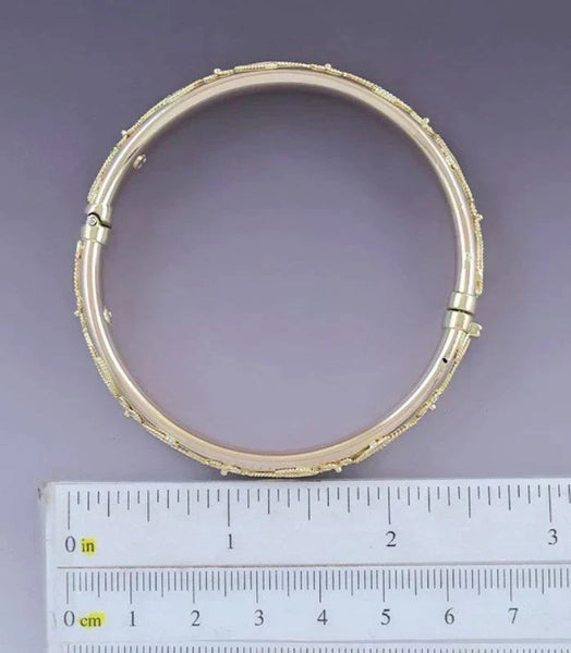 Elegant Italian 14k Yellow Gold Victorian/Etruscan Style Bangle Bracelet