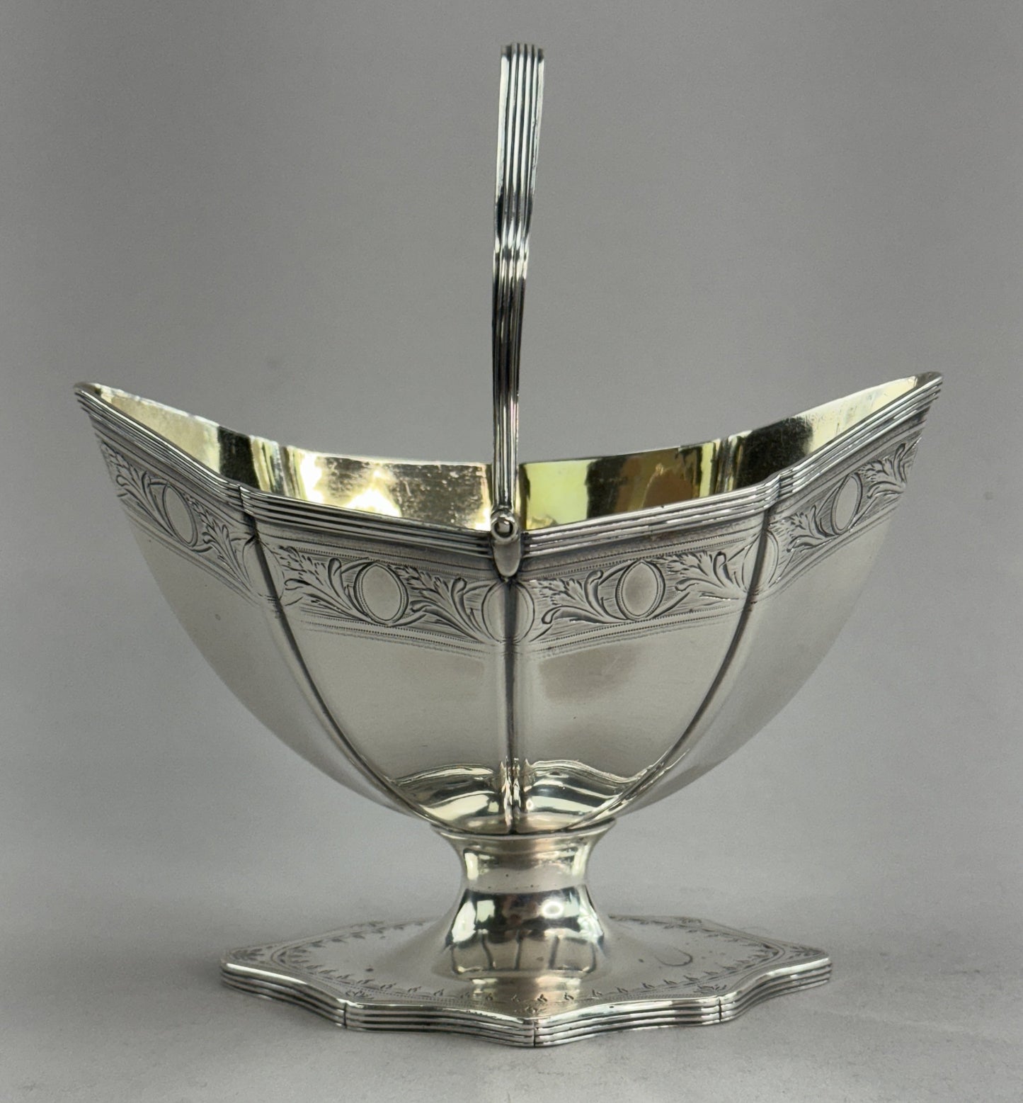 Lovely Antique English Georgian Sterling Silver Handled Basket 1790