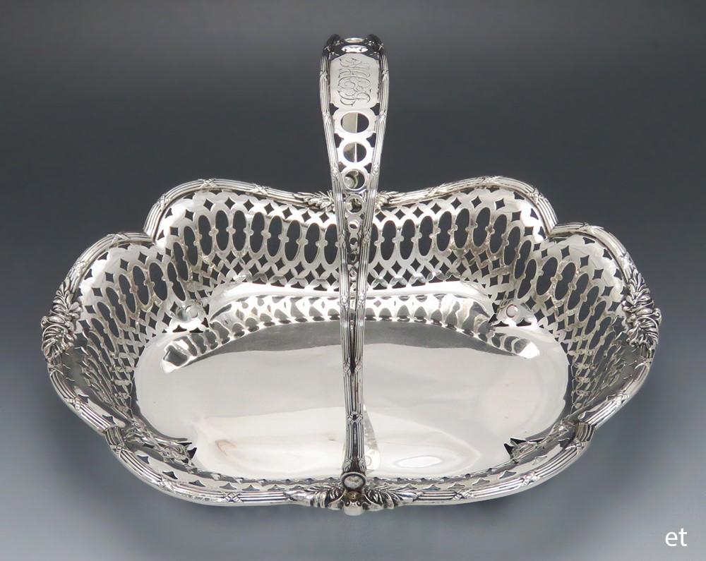 Fine Quality Sterling Silver JE Caldwell Pierced Decorative Basket