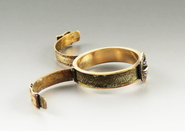 Rare c1830s Victorian 10k Gold Hinged Belt Buckle Hair Memorial Ring "Mother"