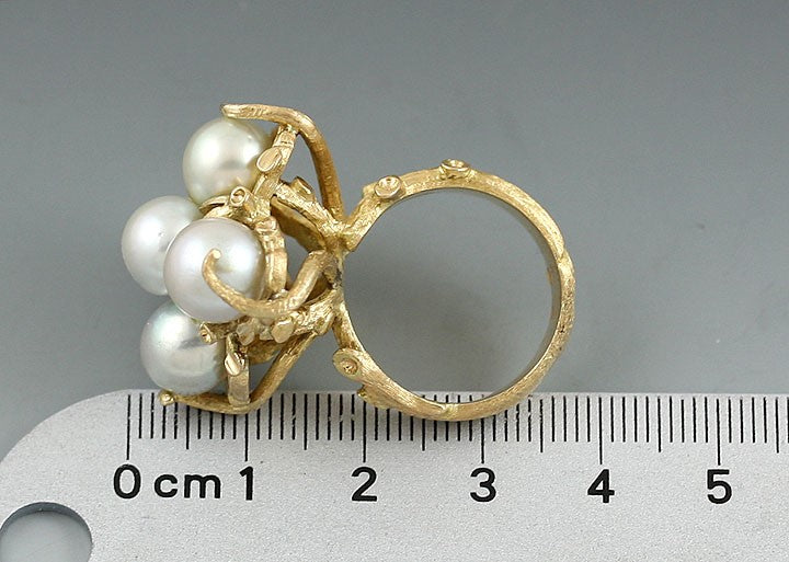Large 14K Yellow Gold Pearl Ring in Vine or Branch Setting Size 7.5