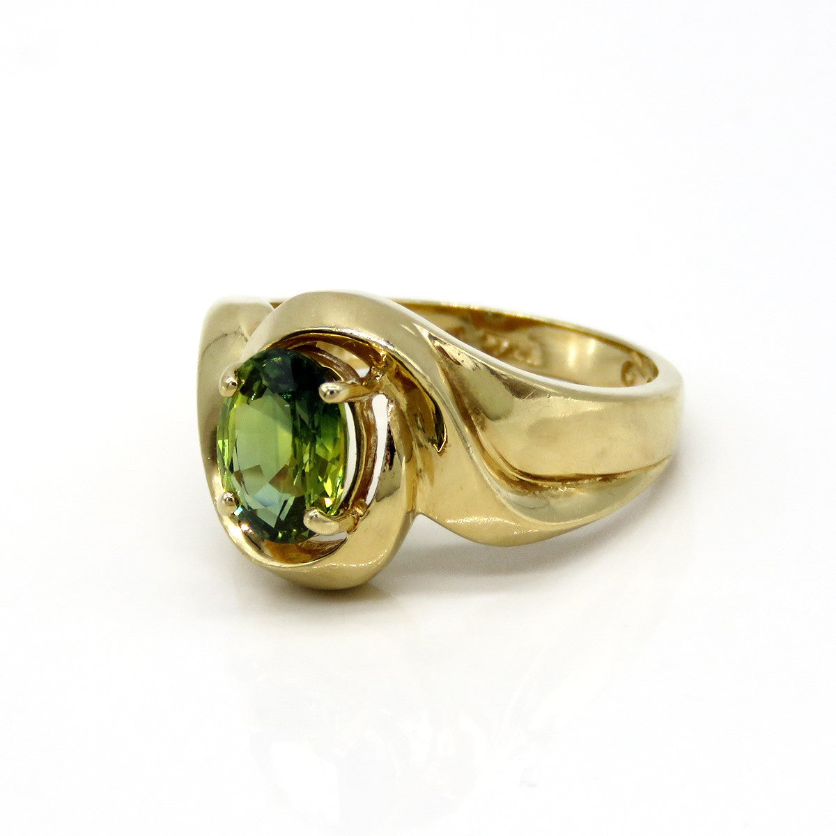 Elegant 14k Yellow Gold 1ct Green Peridot Ring Swirl Design Setting