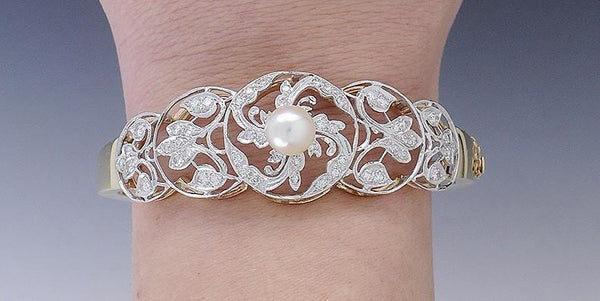 Lovely 14k Gold Pearl & .75ct Diamond Filigree Openwork Hinge Cuff Bracelet