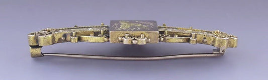 c1850s-1880s Lovely 14k Multi Color Gold Renaissance Revival Pin / Brooch