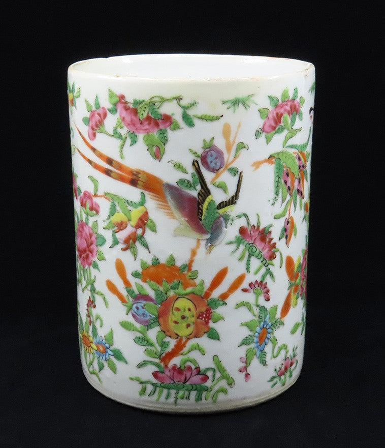 Lovely 1830s-1860s Chinese Export Porcelain Bird Butterfly Large Cup Mug Tankard