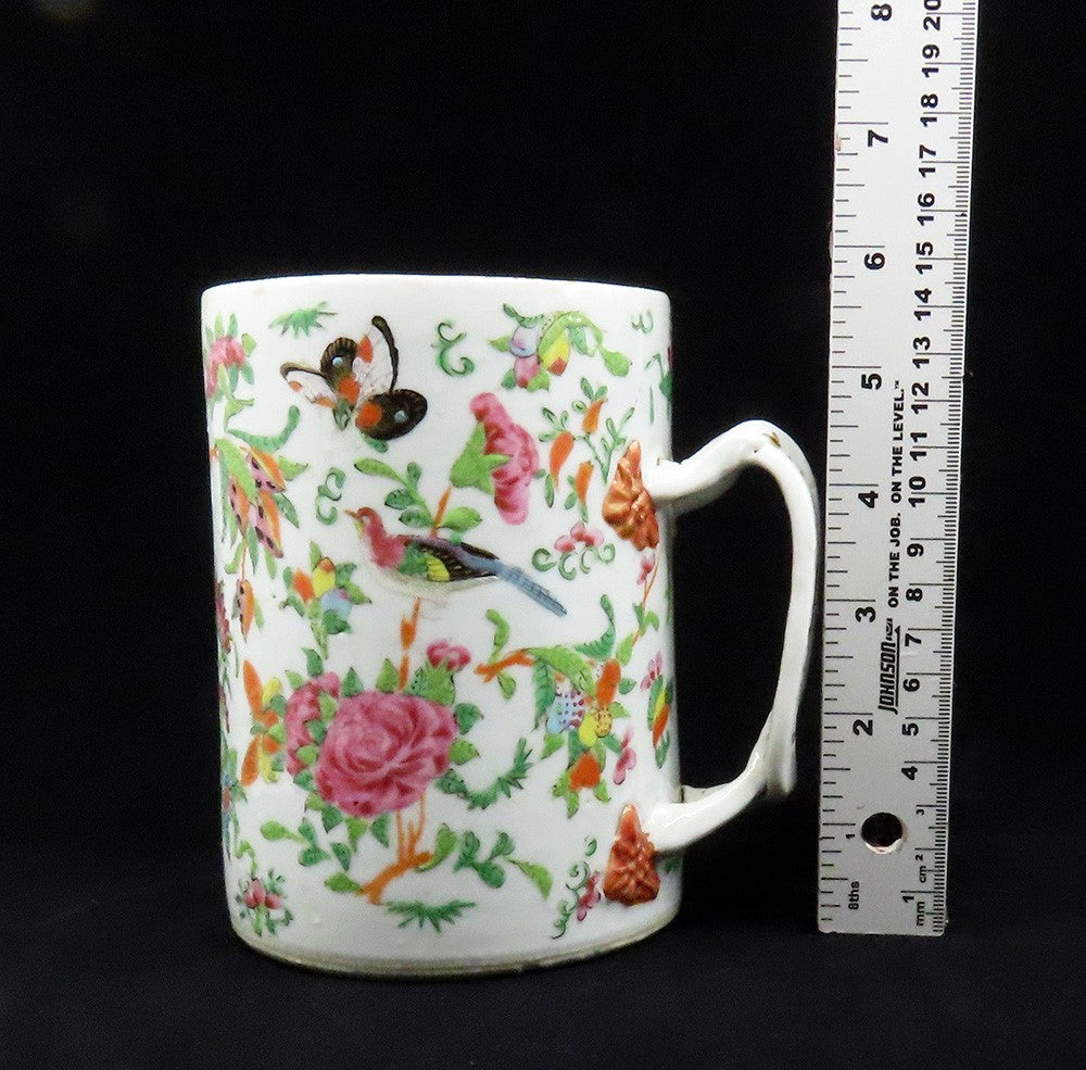 Lovely 1830s-1860s Chinese Export Porcelain Bird Butterfly Large Cup Mug Tankard