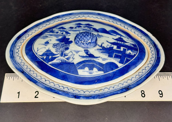 c1850-1890 Chinese Export Blue White Canton Blue Willow Covered Serving Dish