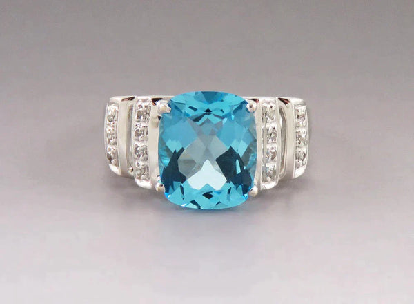 Beautiful 14K White Gold Blue 4.5CT Topaz Diamond Gemstone Statement Ring