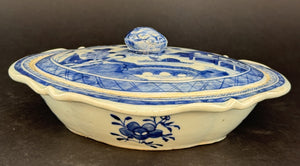 Mid/Late 1800s Chinese Export Blue White Canton Blue Willow Covered Serving Dish