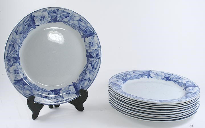 11 Early 19th Century Old Production Wedgwood Classic Pearlware Plates