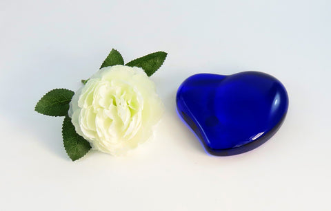 Tiffany Co Elsa Peretti Cobalt Blue Glass Full Heart Paperweight Puffy Heart