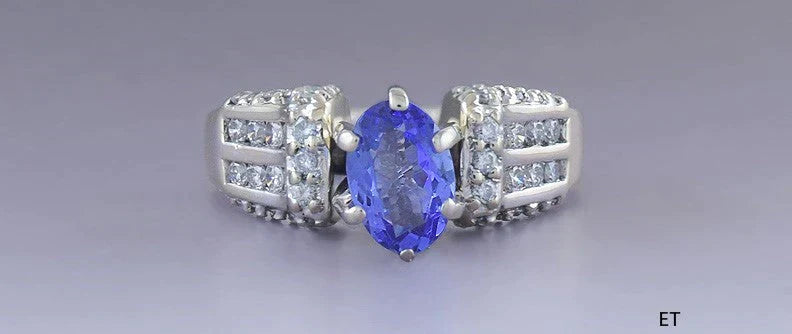 Incredible 18K White Gold ~1ct Diamond and Tanzanite Ring