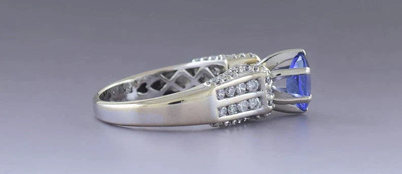 Incredible 18K White Gold ~1ct Diamond and Tanzanite Ring