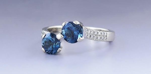 Gorgeous 18k White Gold London Blue 2ct Topaz & Diamond Ring sz 8 1/2