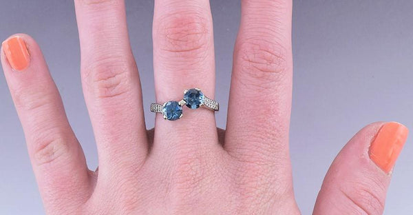 Gorgeous 18k White Gold London Blue 2ct Topaz & Diamond Ring sz 8 1/2