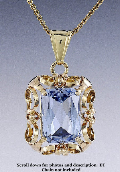 Stunning 14k Yellow Gold Blue Topaz Openwork Pendant