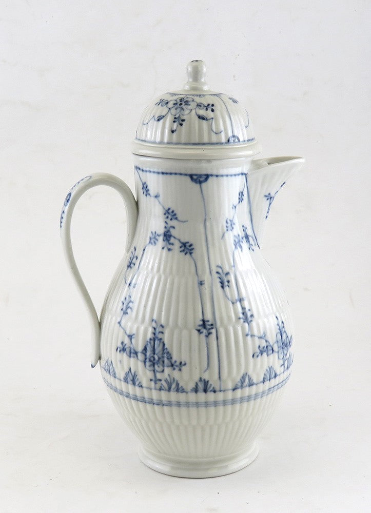 18th Century Thuringia Germany Handpainted Strawflower Coffee Tea Pot Porcelain