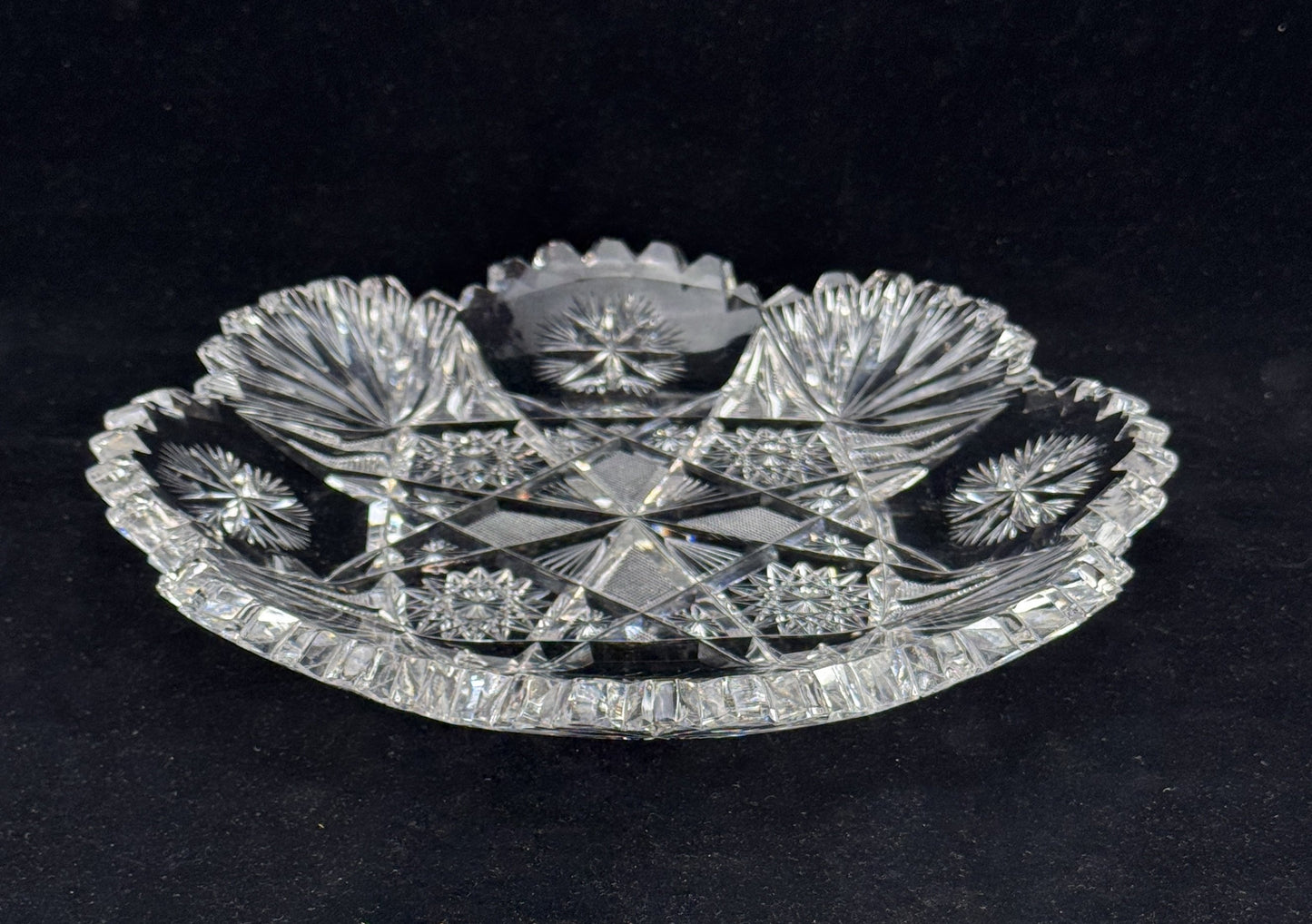 Brilliant Cut Glass Dish circa 1890 10-inch Diameter