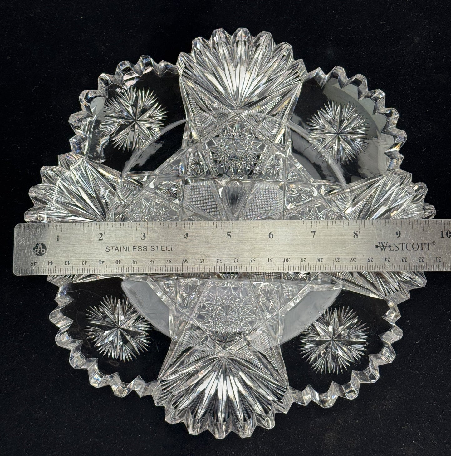 Brilliant Cut Glass Dish circa 1890 10-inch Diameter