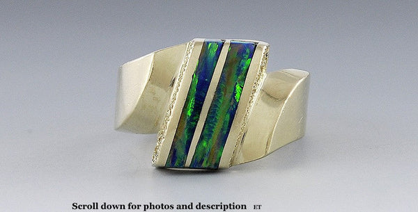 Nice Modern 14K Yellow Gold & Opal Ring Size 2.75