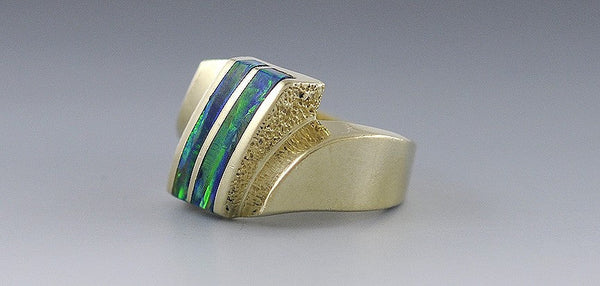 Nice Modern 14K Yellow Gold & Opal Ring Size 2.75