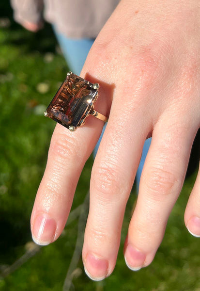 Impressive VTG 14k Yellow Gold ~17ct Smoky Quartz Cocktail Statement Ring