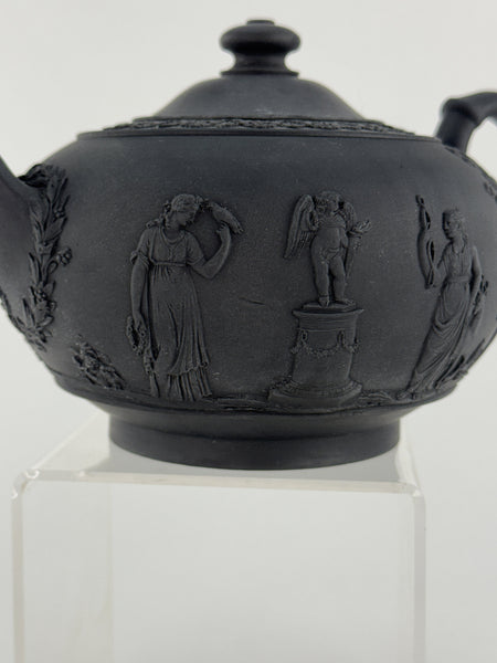 1920s Wedgwood Black Basalt Porcelain Teapot Classical Decoration