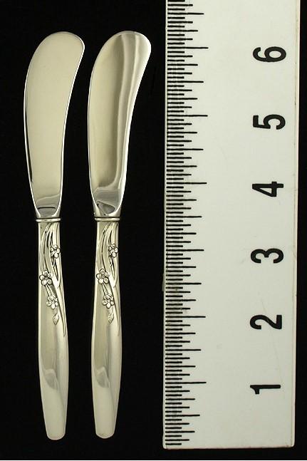 6 Lunt Summer Song Sterling Silver Butter Spreaders