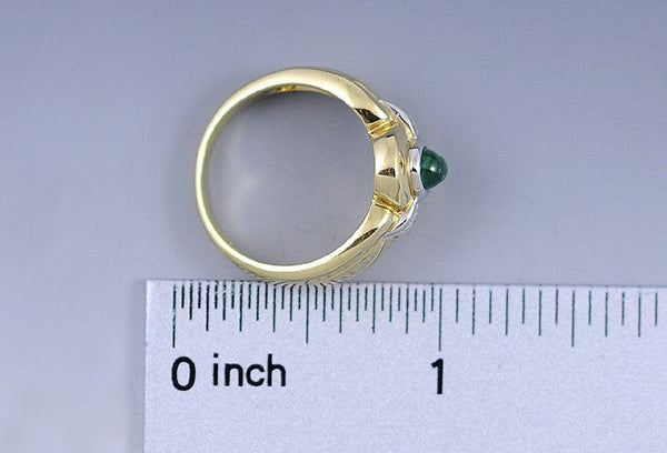 Very Pretty 18K Yellow Gold Emerald & Diamond Ring