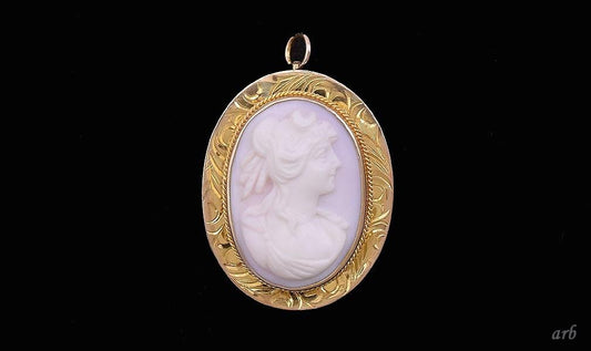 Vintage American 10k Yellow Gold Carved Shell Cameo Pendant/Pin Goddess Diana