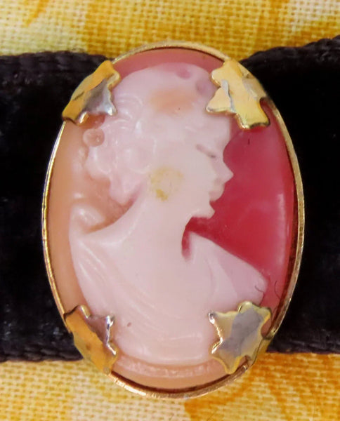 4 Pc Cameo Locket Pendant Pin/Brooch and Necklace