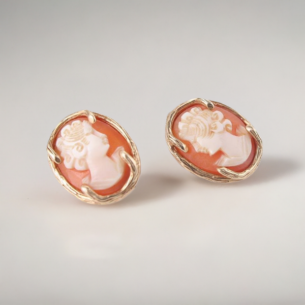 Pretty 14K Gold & Carved Shell Classical Cameo Earrings