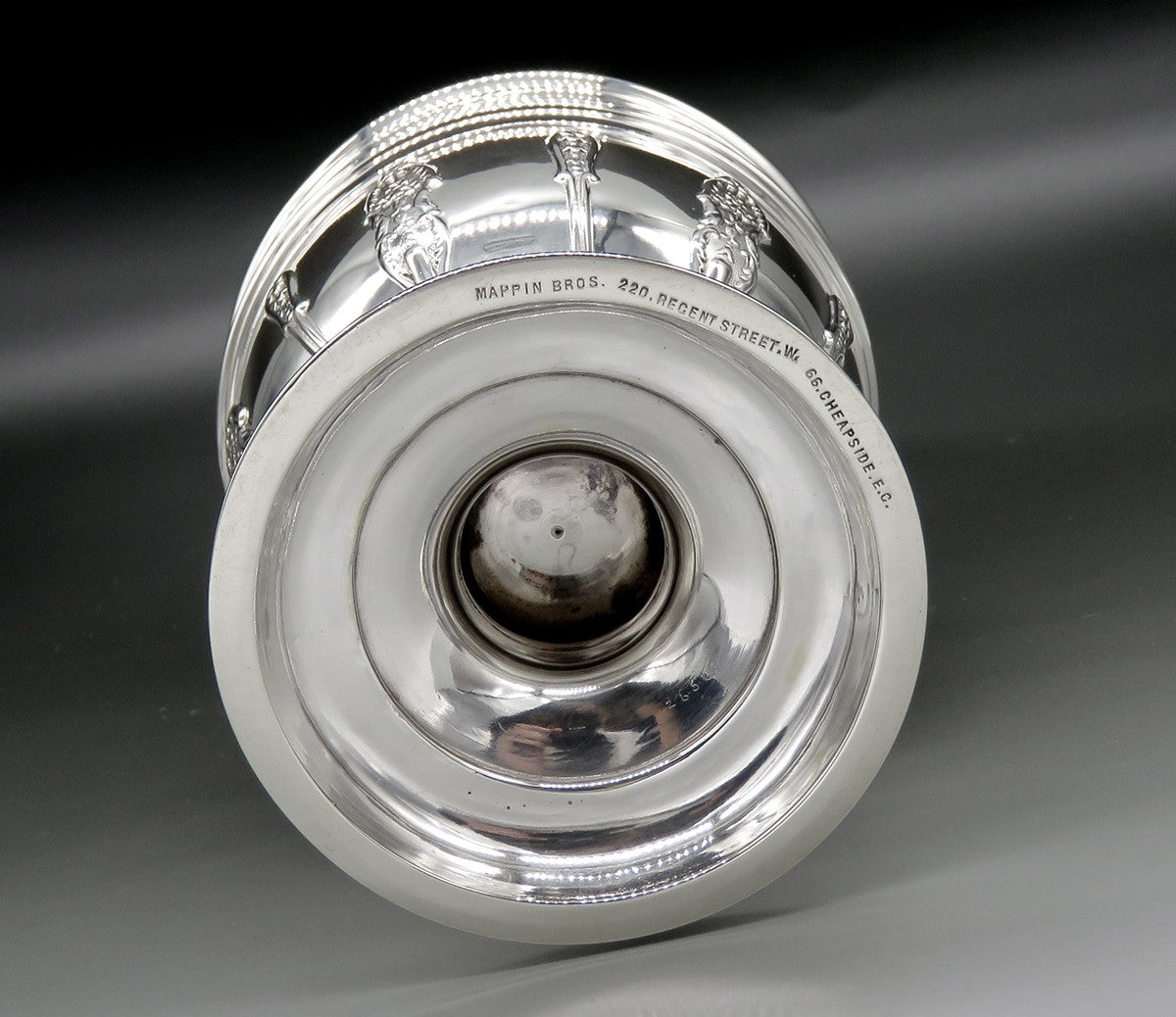 Anituqe 1899 English Georgian Style Mappin Bros Castor Muffineer Sugar Shaker