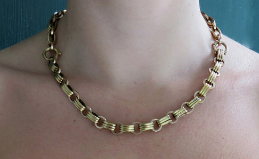 Exquisite Victorian Etruscan Revival 18k Yellow and Rose Gold Chain Necklace