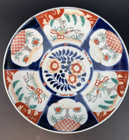 Lovely mid 1800s Japanese Imari Porcelain Six Panel 15.75" Round Plate Charger