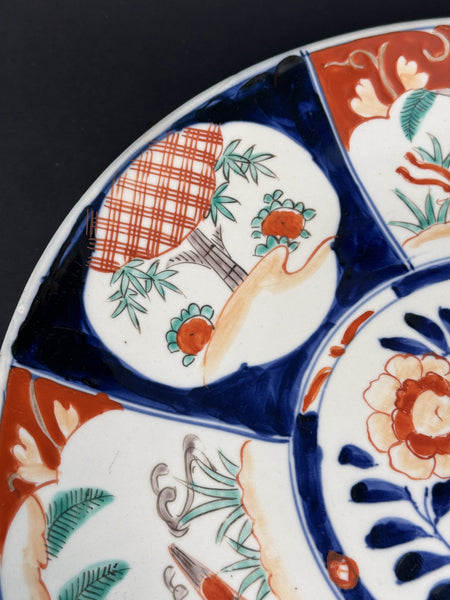 Lovely mid 1800s Japanese Imari Porcelain Six Panel 15.75" Round Plate Charger