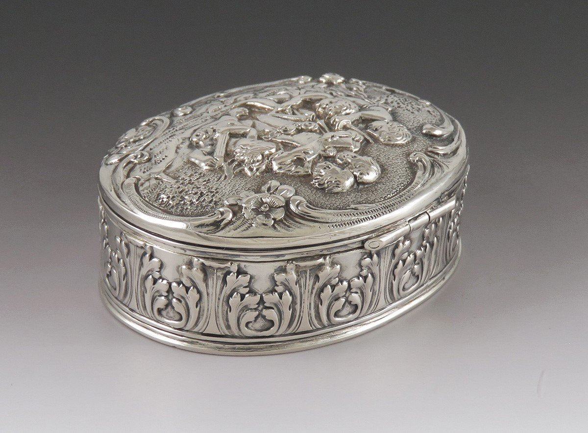 Antique c1895 European 800 Silver Hand Chased Repousse Cherub Vanity Trinket Box