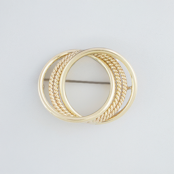 Stylish 14k Yellow Gold Interlocking Circles Brooch/Pin