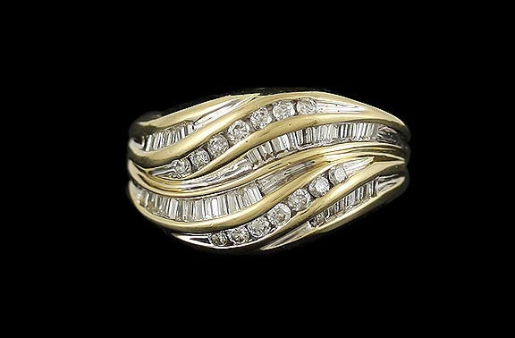 Stellar 14K Yellow Gold Baguette & Brilliant Diamond Ring Size 7.25