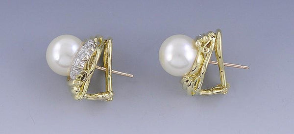 Beautiful Pair Pearl & Diamond 18K Yellow Gold Earrings